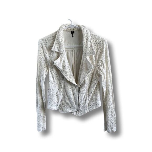 White Eyelet Jacket - Picture 2 of 8